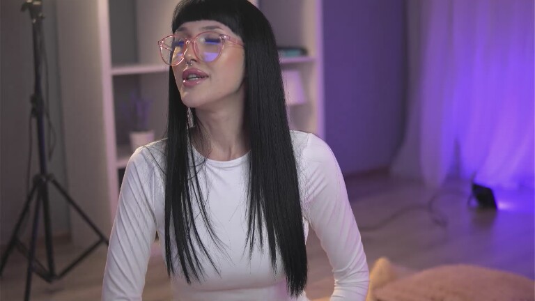 WendyyLuv's Streamate show and profile