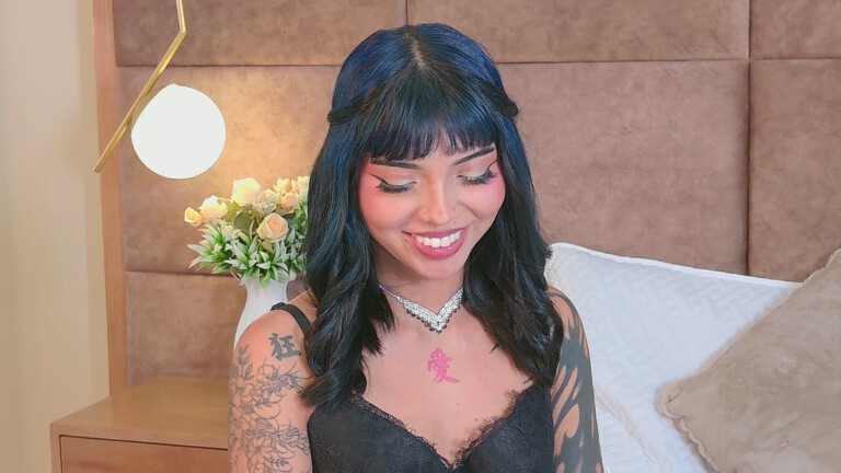 AlanaPierce's Streamate show and profile