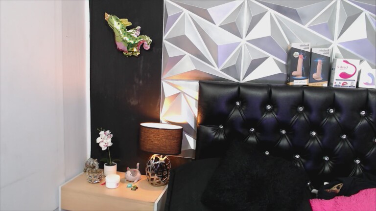 EmmaLush's Streamate show and profile